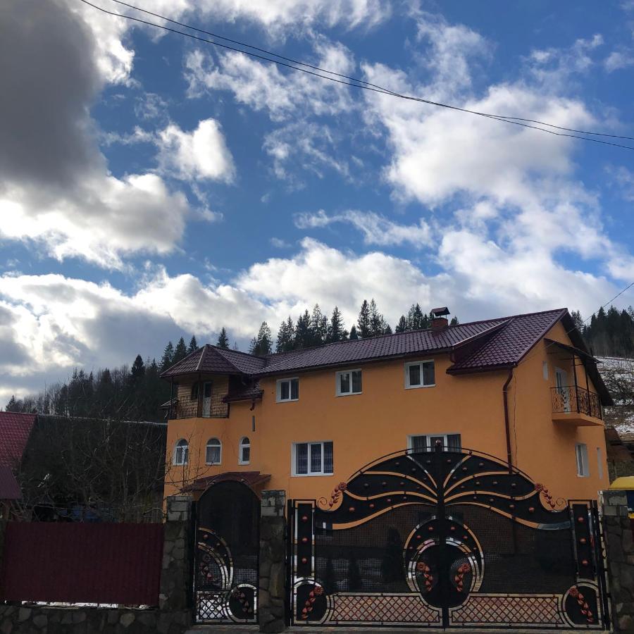 Садиба Домашній затишок Пилипець Екстер'єр фото